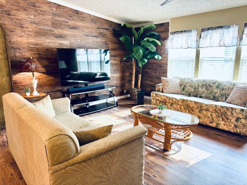 2128 Heron Drive a Lake Wales, FL Mobile or Manufactured Home for Sale